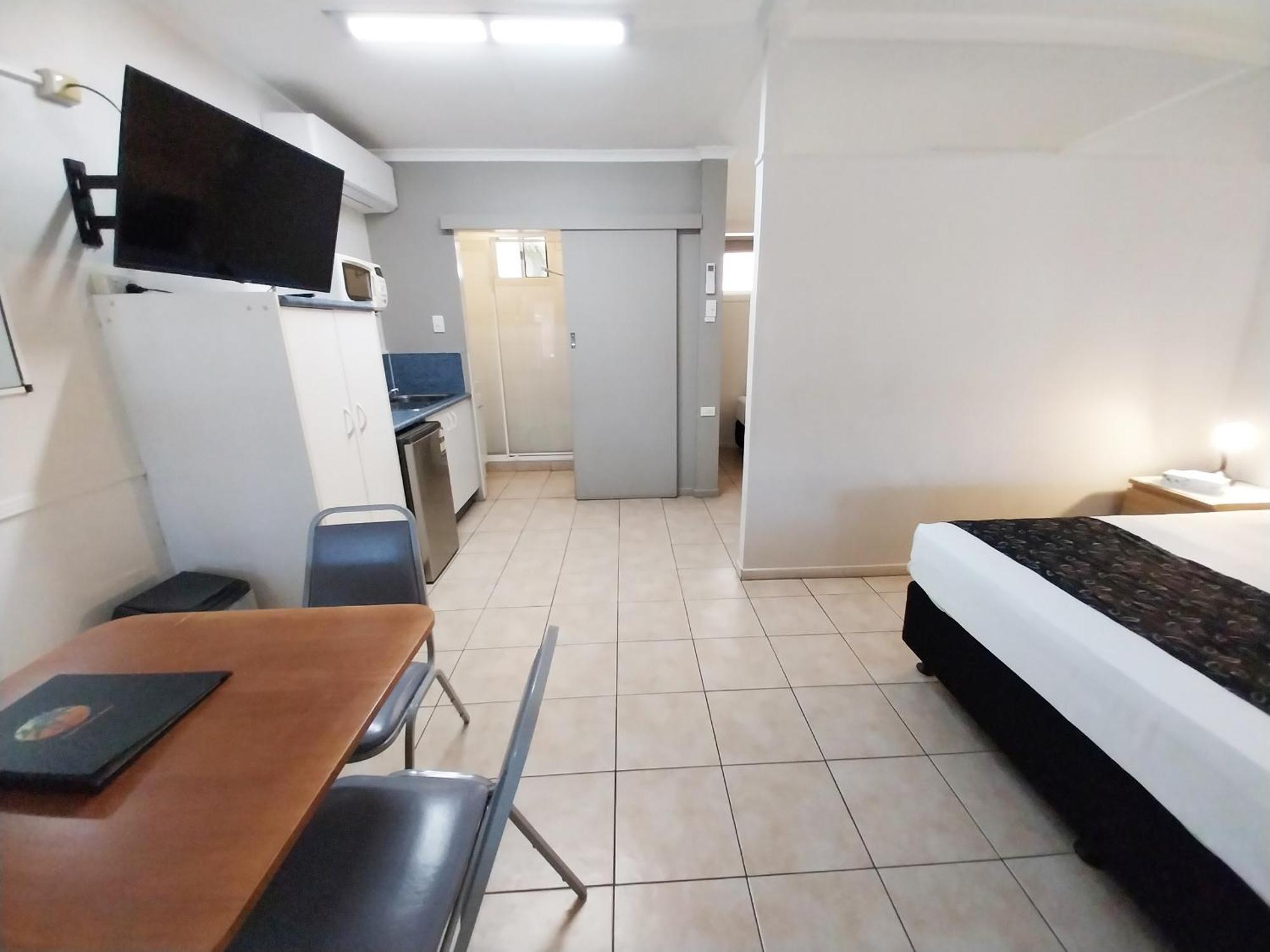 Tropic Coast Motel Маккай Экстерьер фото